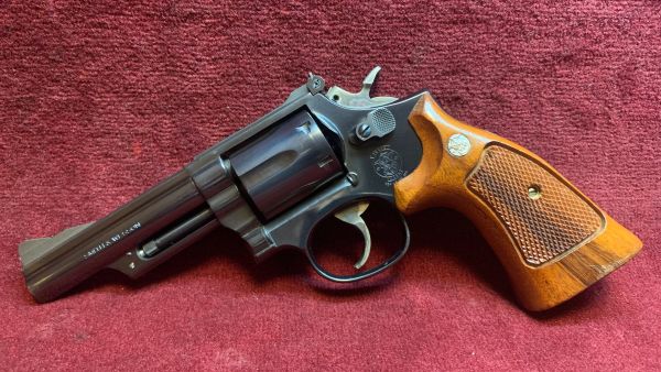 Smith & Wesson - Mod. 19-5 - .357 Mag.