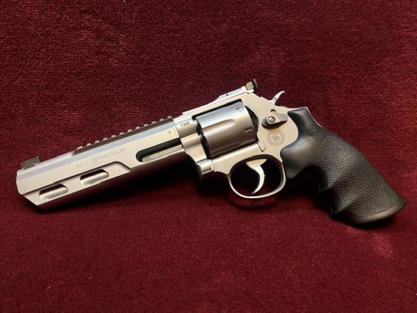 Smith & Wesson - 686 Competitor - .357Mag.